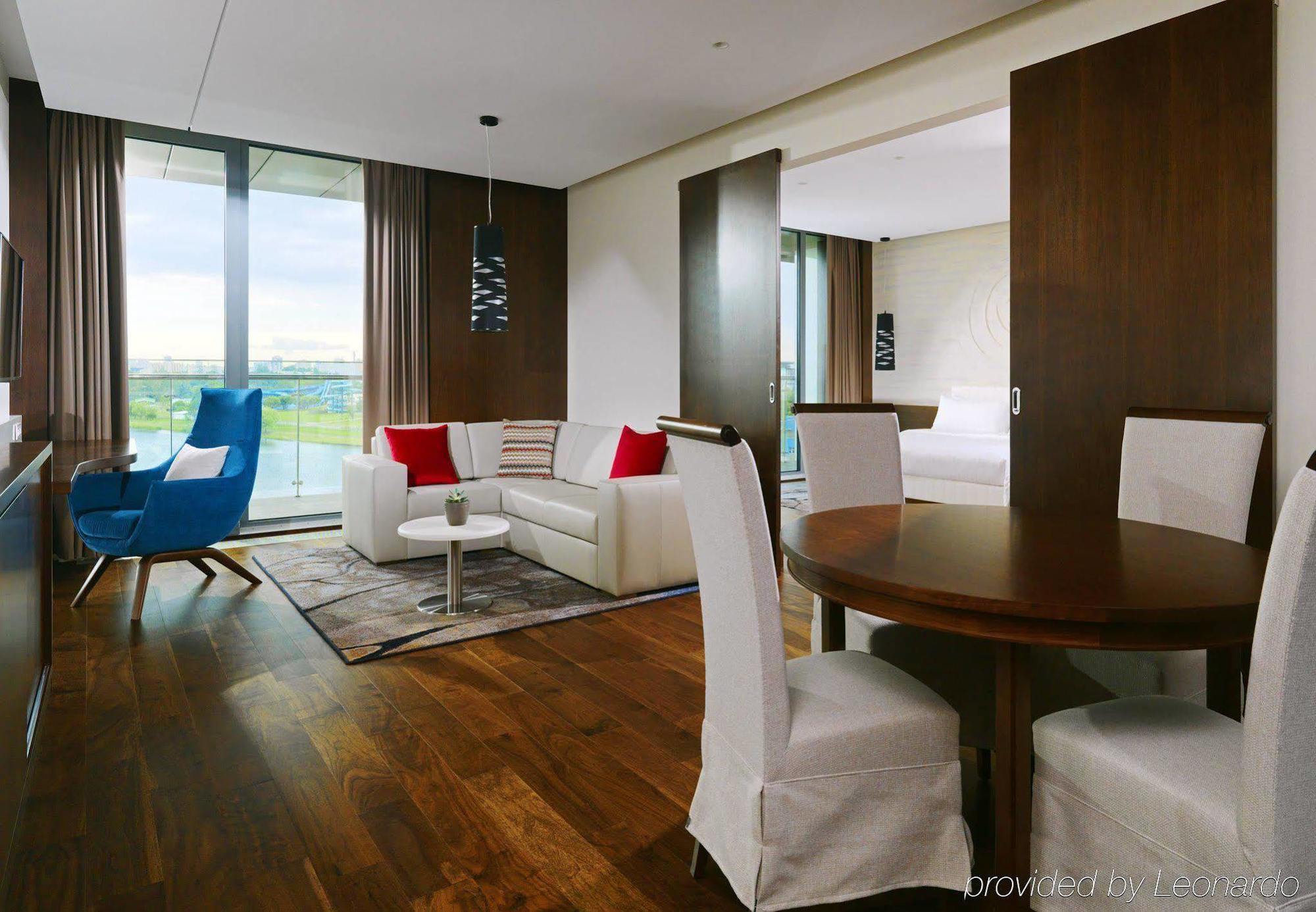 Minsk Marriott Hotel Luaran gambar