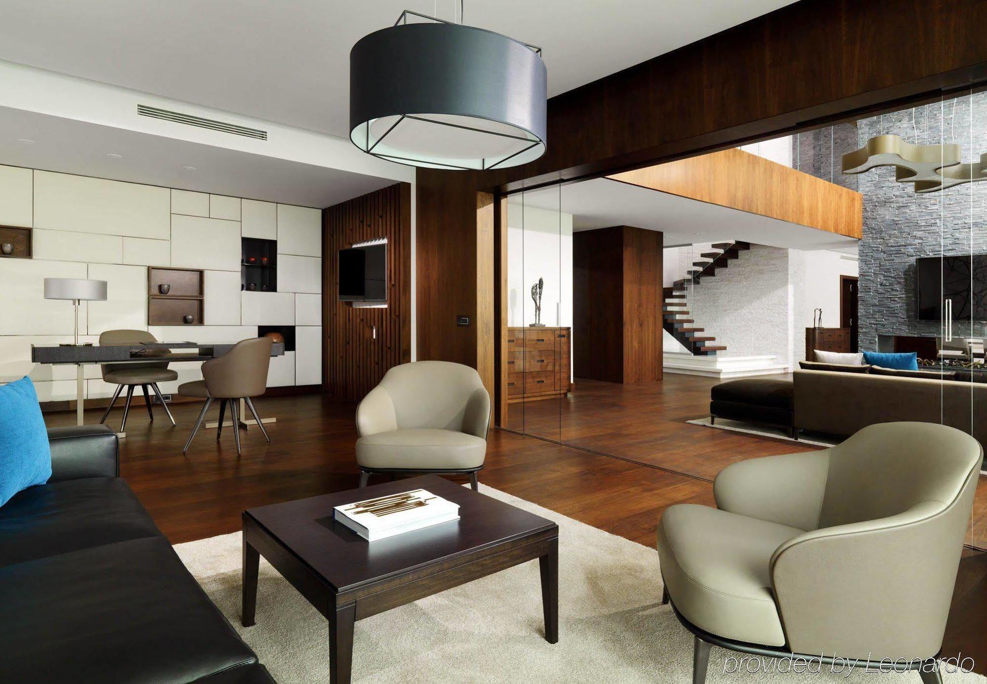 Minsk Marriott Hotel Luaran gambar